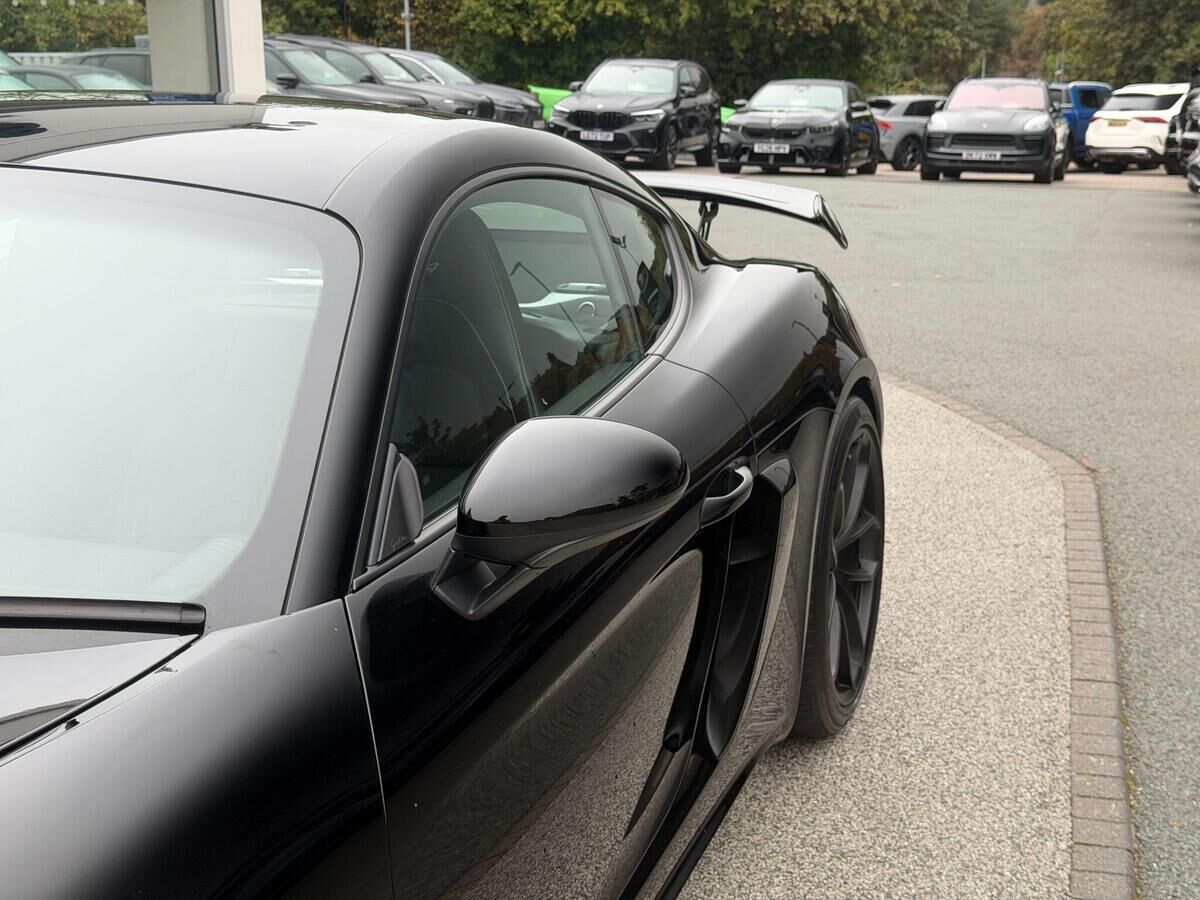 Porsche 718 Cayman 718 Cayman Gallery Image