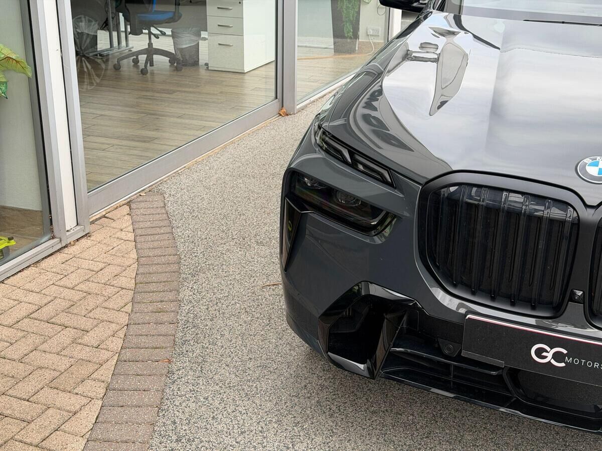 BMW X7 X7 Gallery Image