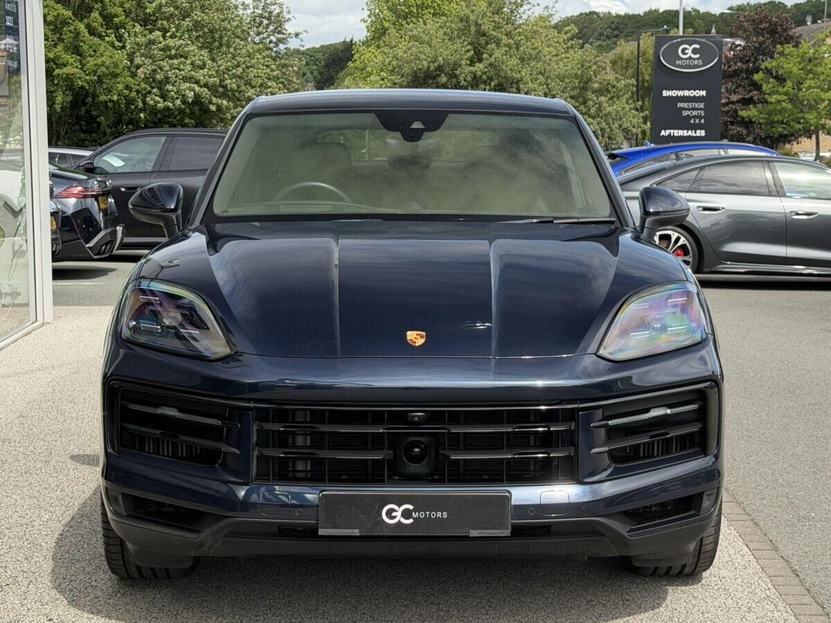 Porsche Cayenne Cayenne Gallery Image