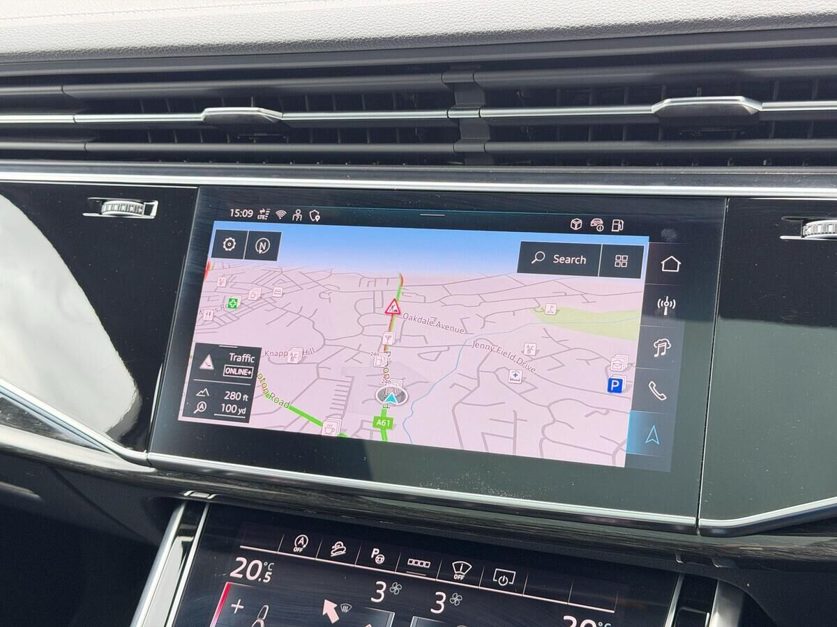 Audi SQ7 SQ7 Gallery Image