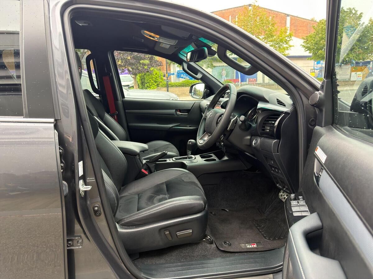Toyota Hilux Hilux Gallery Image