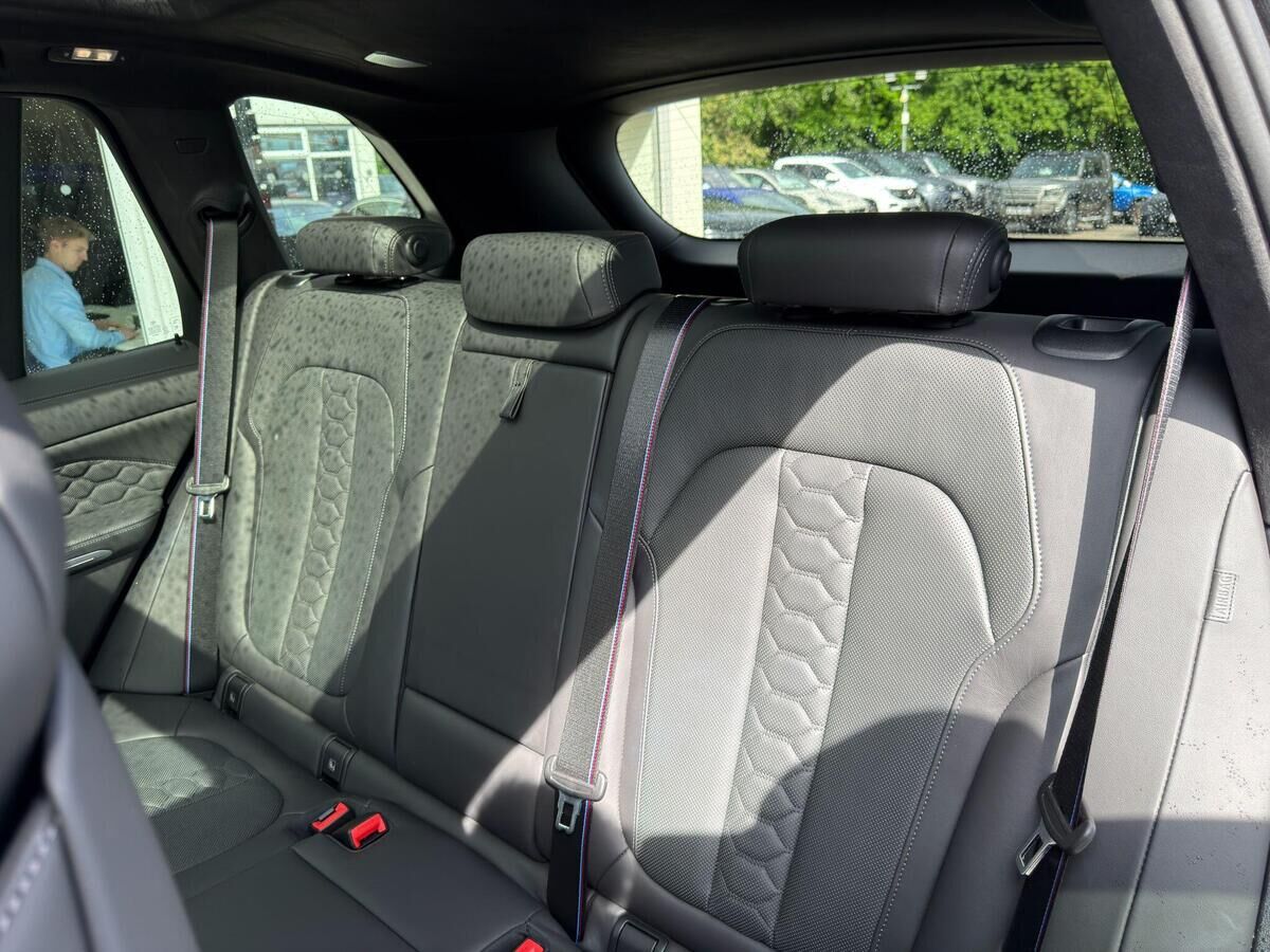 BMW X5 M X5 M Gallery Image