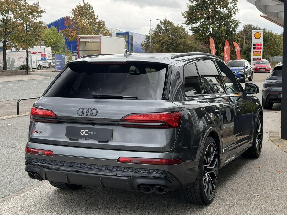 Audi SQ7 SQ7 Gallery Image