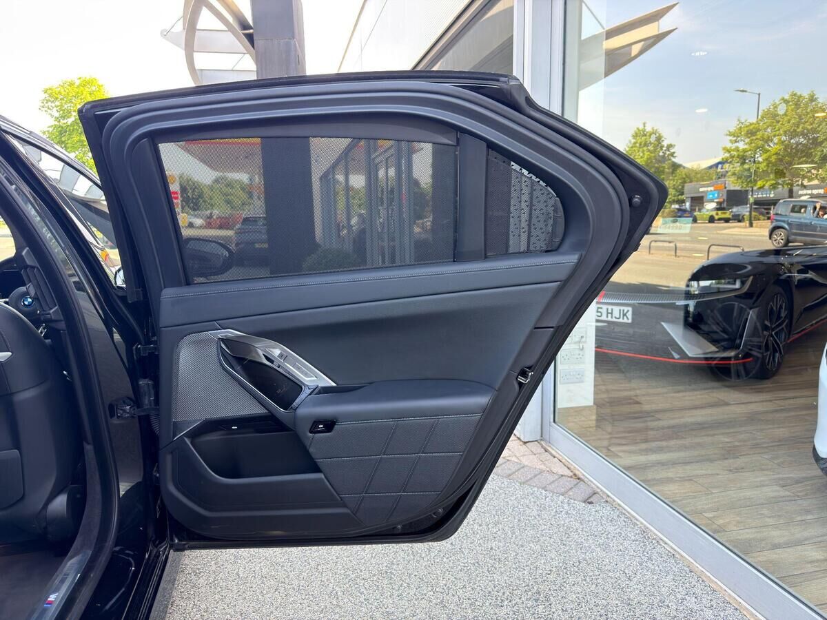 BMW 7 Series 7 Series Gallery Image