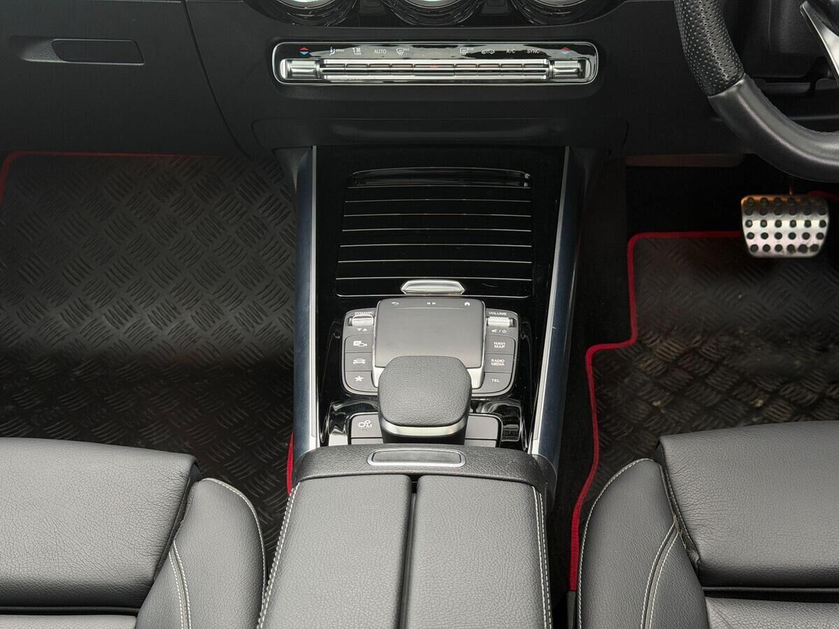 Mercedes-Benz GLA GLA Gallery Image