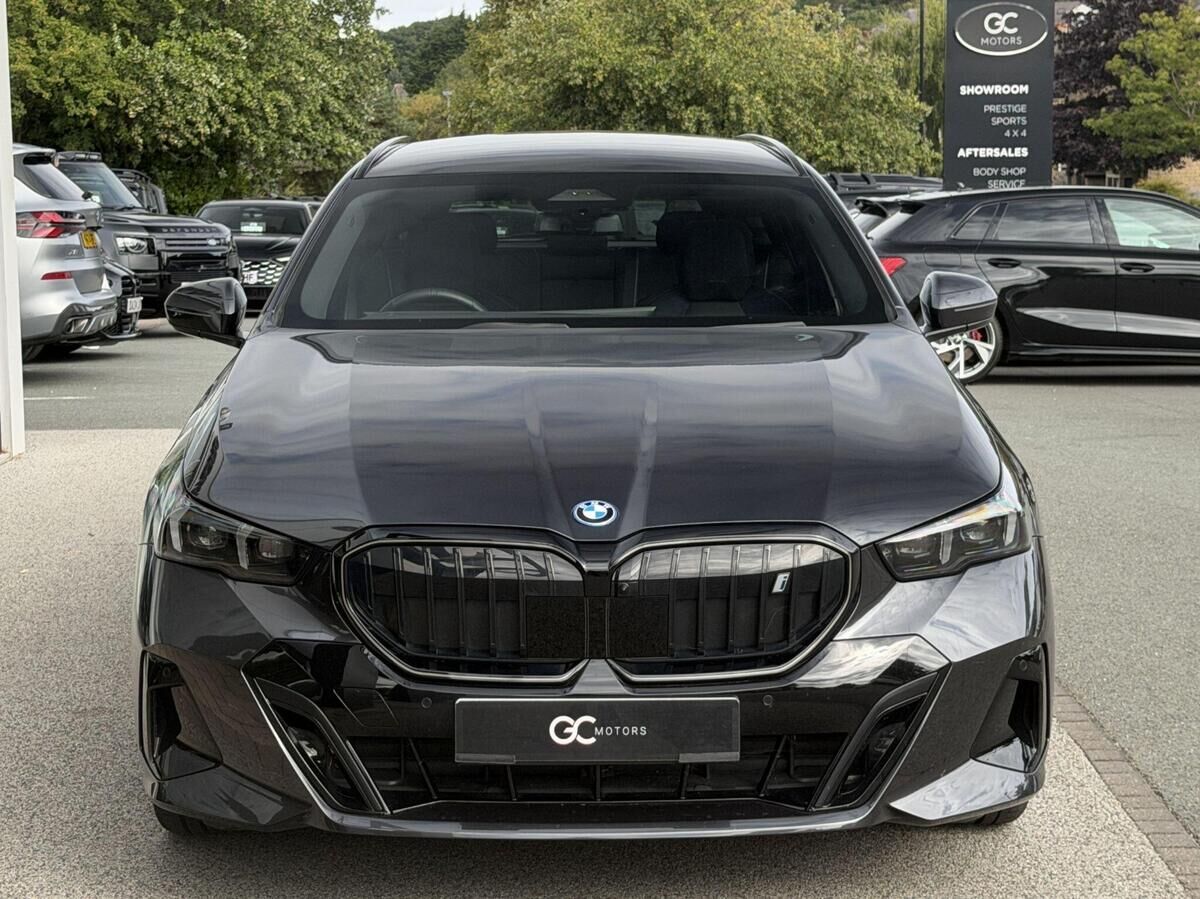 BMW i5 i5 Gallery Image