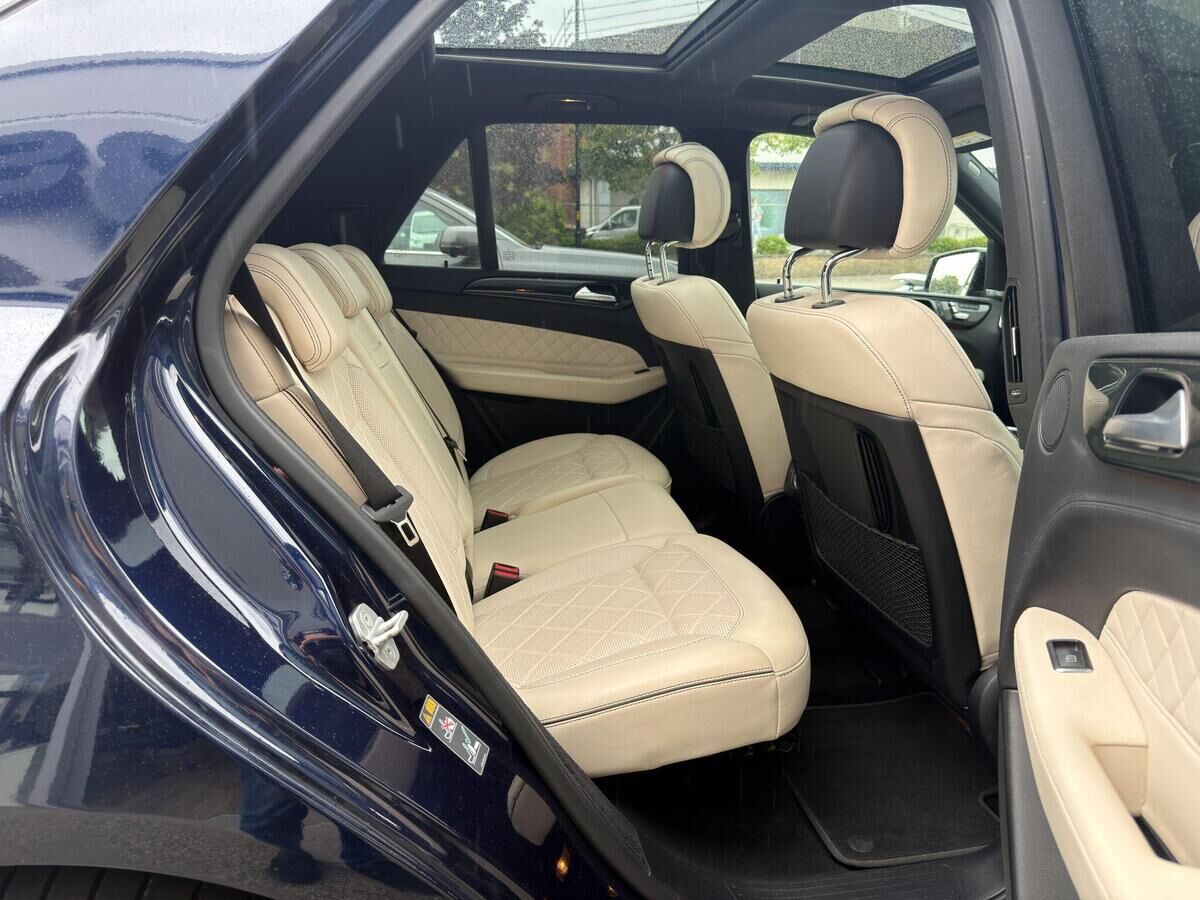 Mercedes-Benz GLE GLE Gallery Image