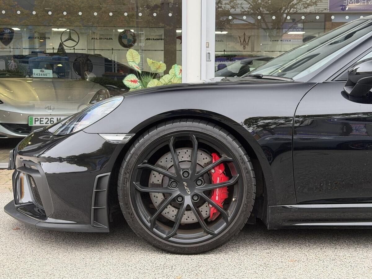 Porsche 718 Cayman 718 Cayman Gallery Image