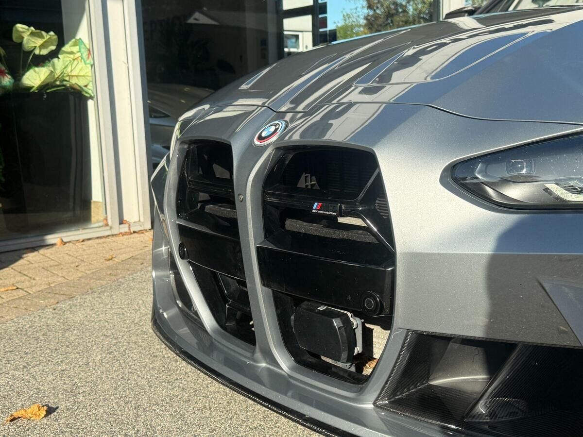 BMW M3 M3 Gallery Image