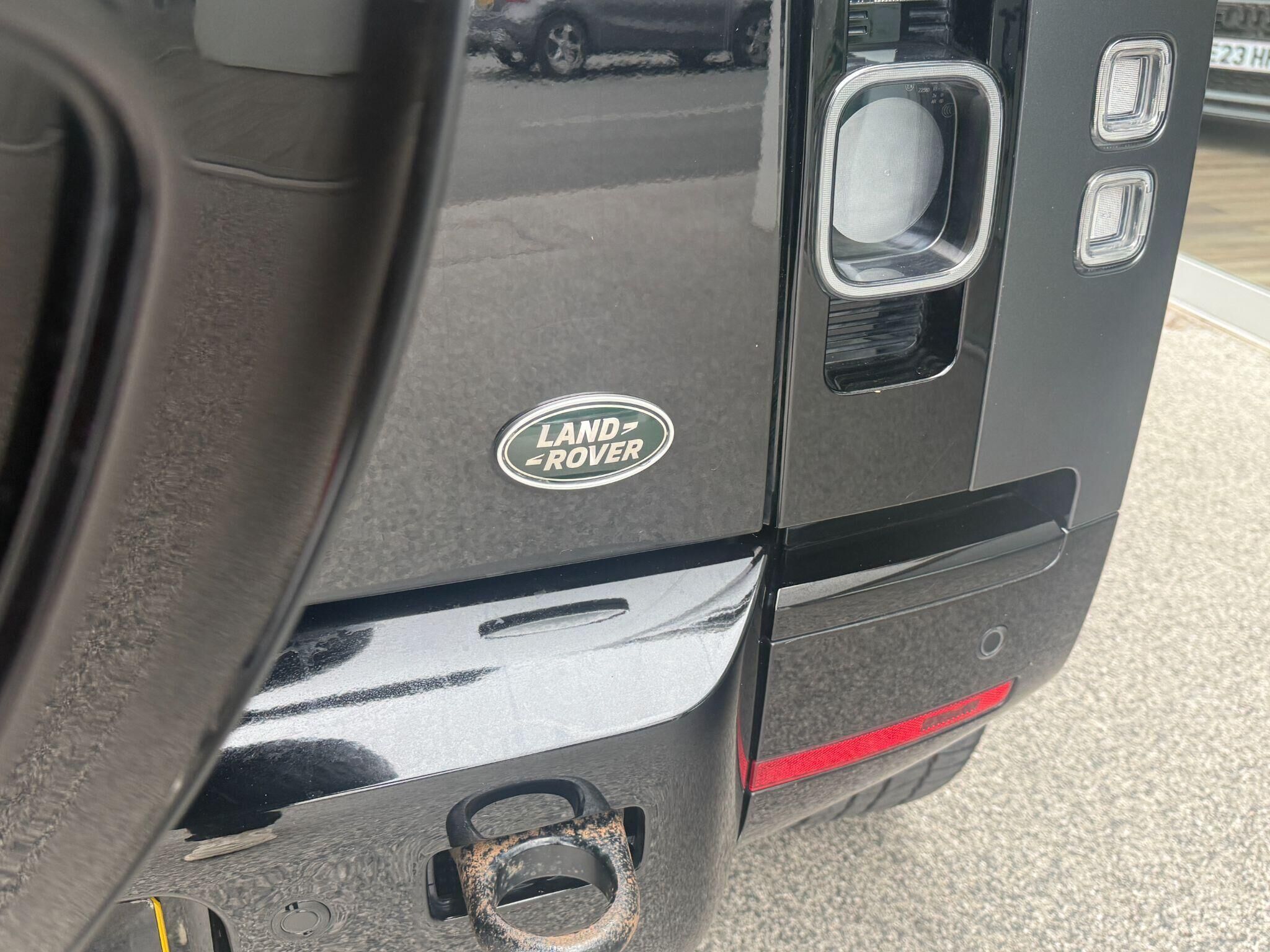 Land Rover Defender 90 Defender 90 Gallery Image