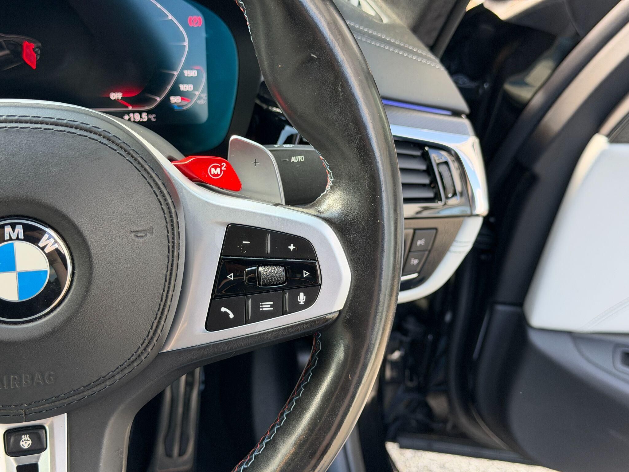 BMW M5 M5 Gallery Image