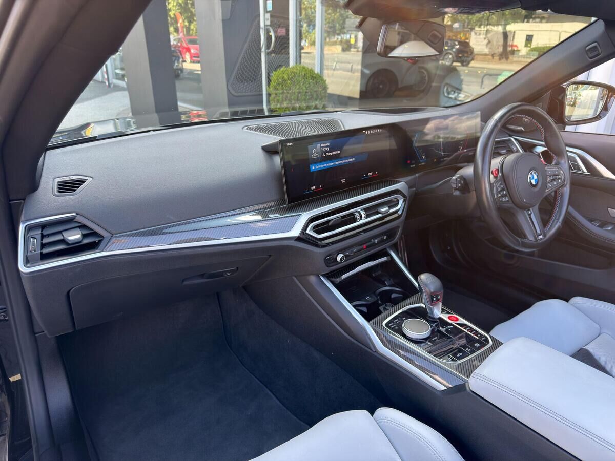 BMW M4 M4 Gallery Image