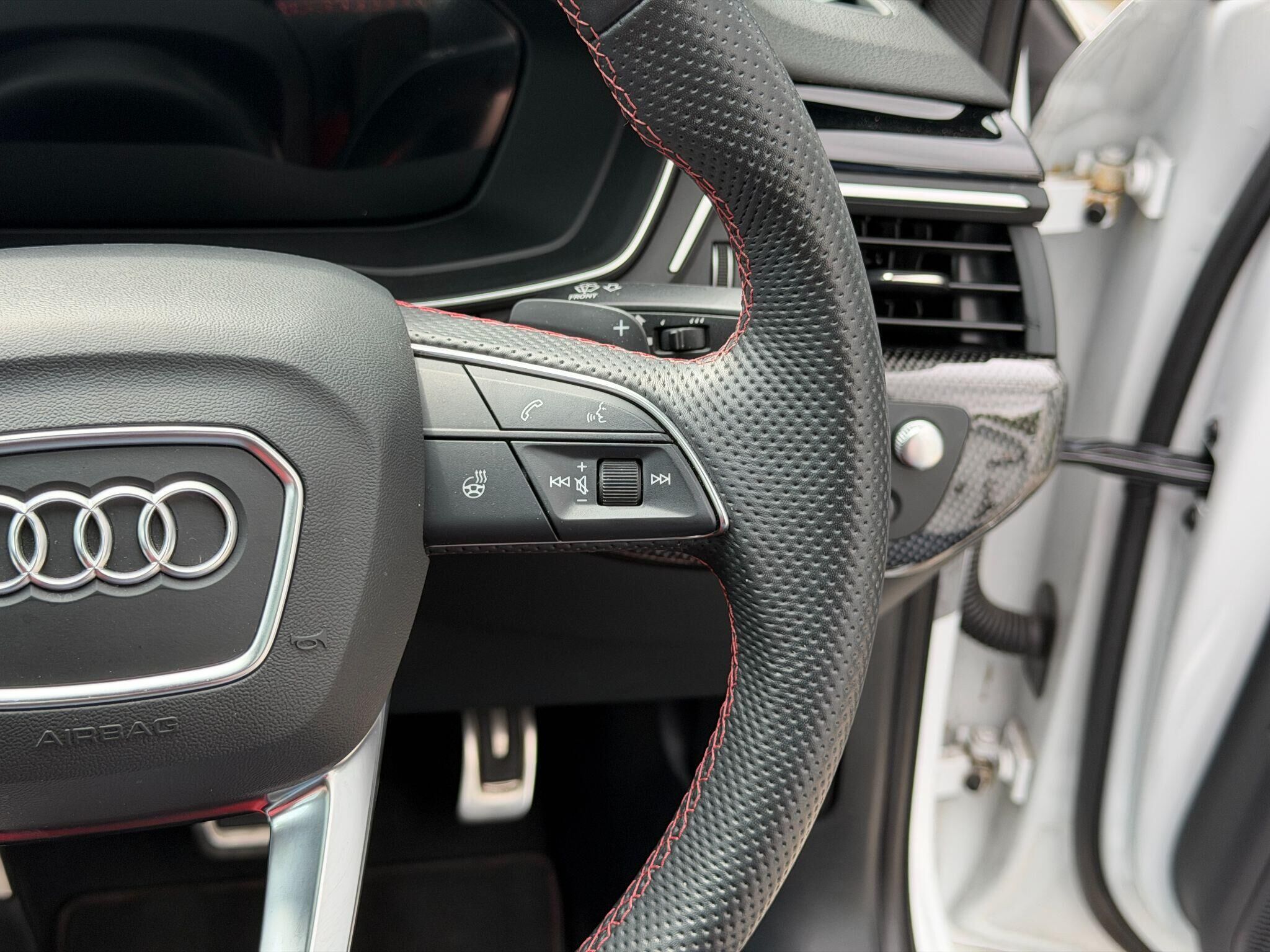 Audi S4 S4 Gallery Image
