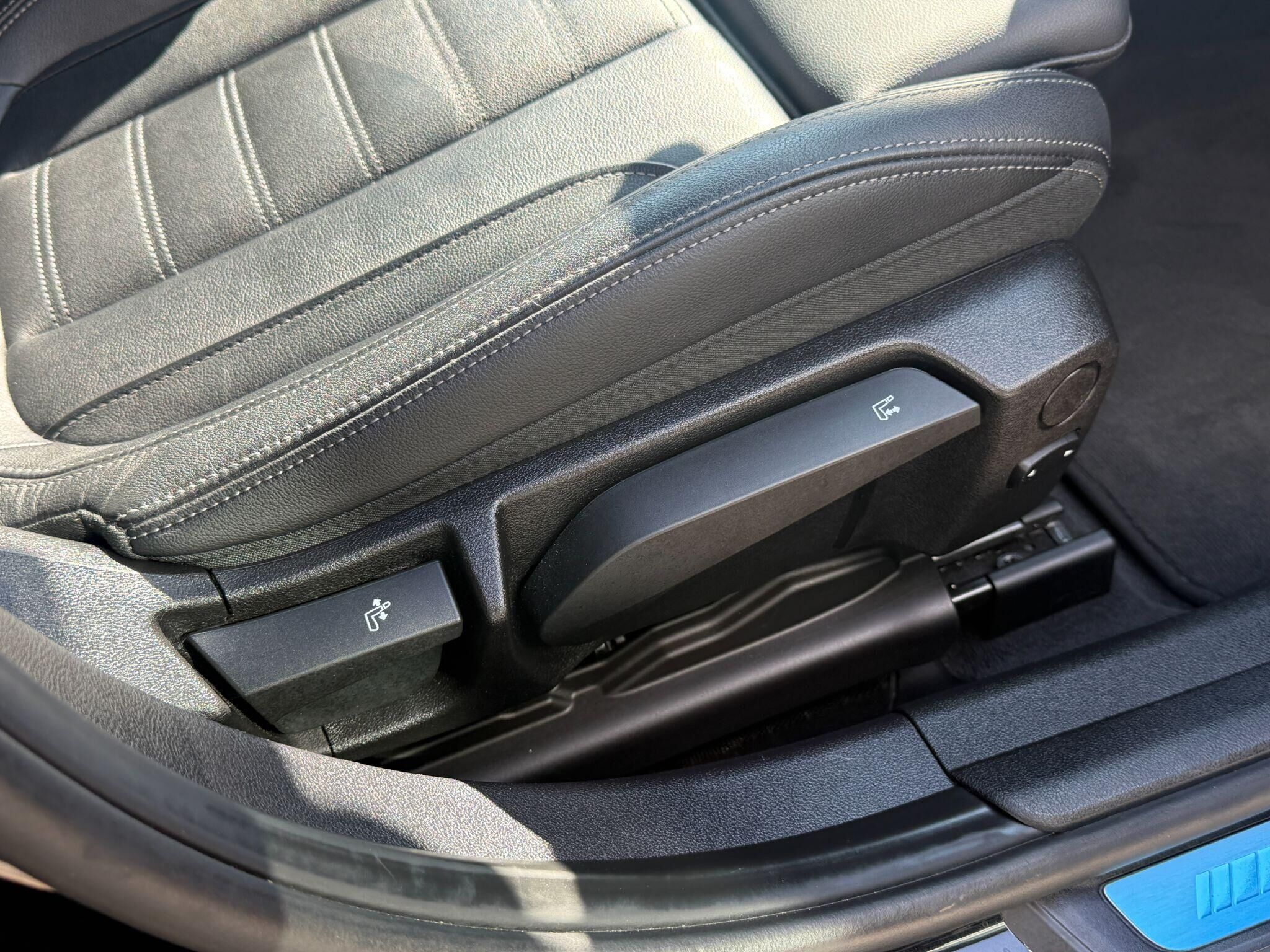 BMW 3 Series 3 Series Gallery Image