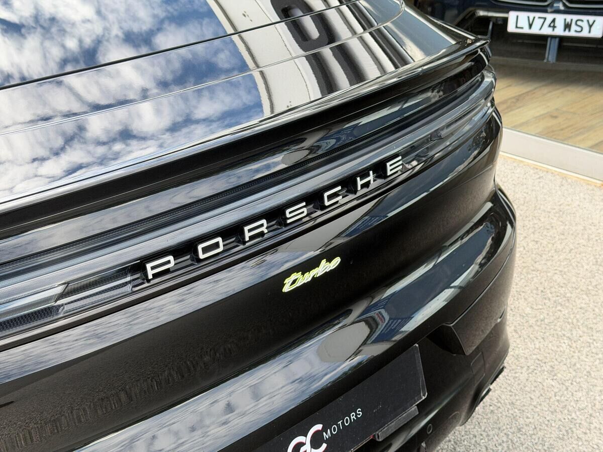 Porsche Cayenne Cayenne Gallery Image