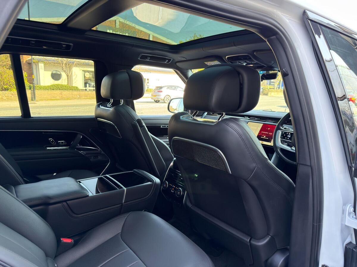 Land Rover Range Rover Range Rover Gallery Image