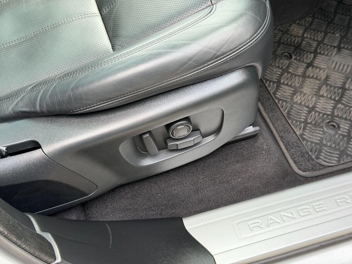 Land Rover Range Rover Sport Range Rover Sport Gallery Image