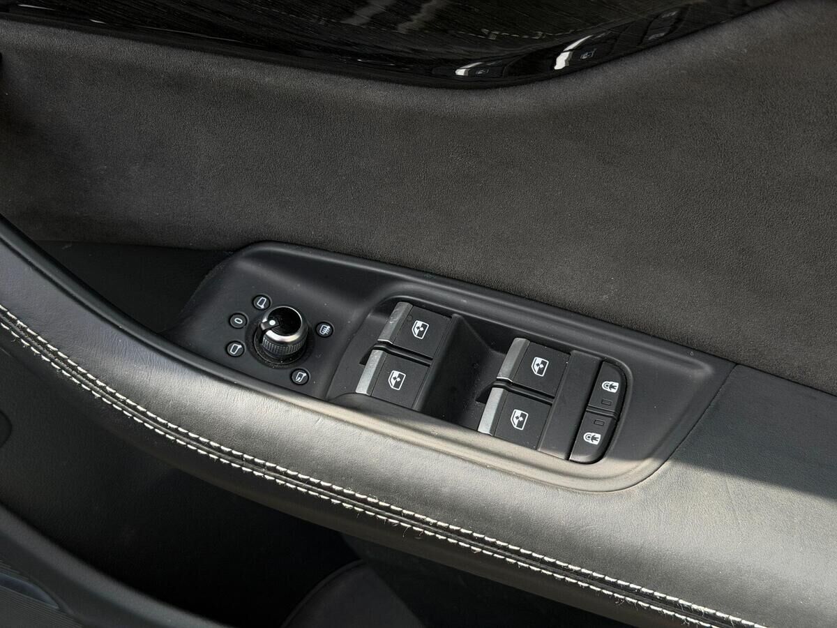 Audi Q7 Q7 Gallery Image