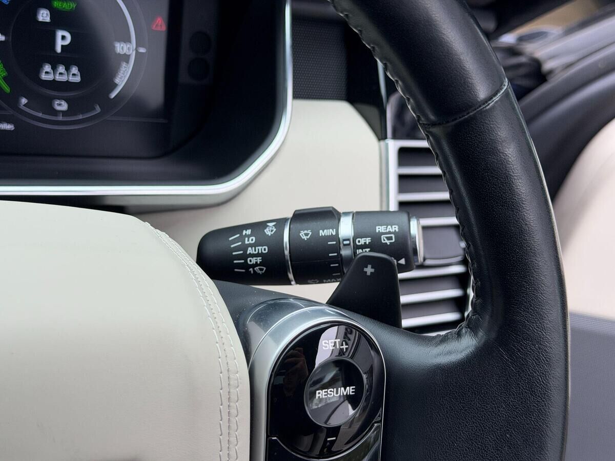 Land Rover Range Rover Range Rover Gallery Image