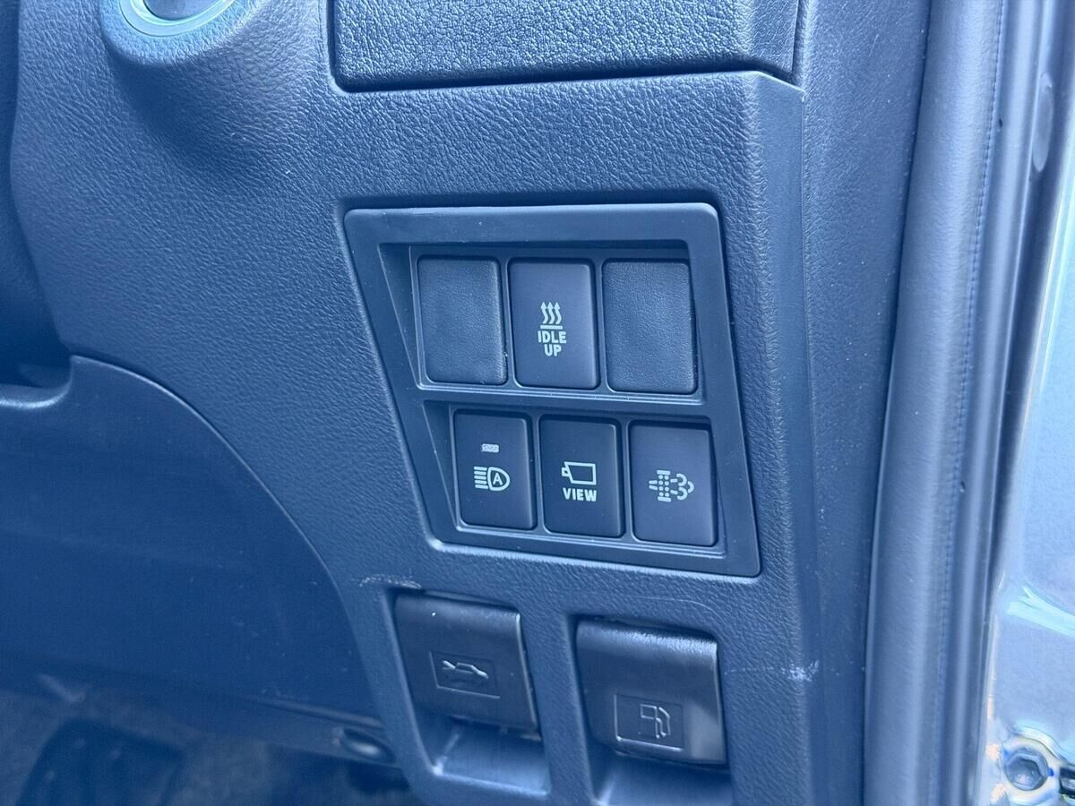 Toyota Hilux Hilux Gallery Image