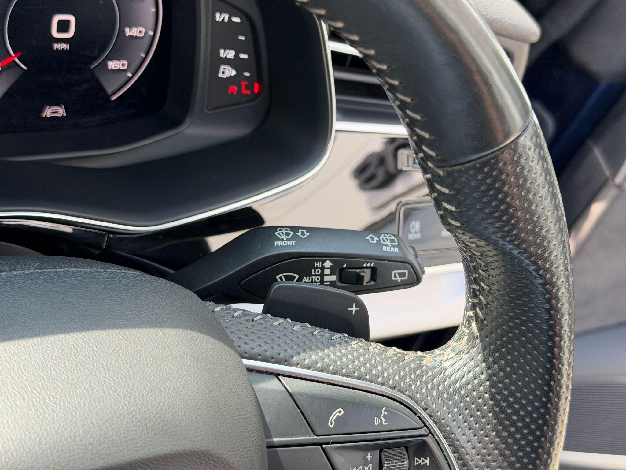 Audi Q8 Q8 Gallery Image