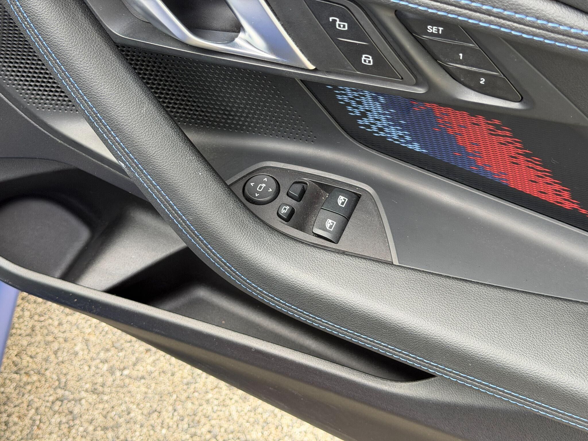 BMW M2 M2 Gallery Image