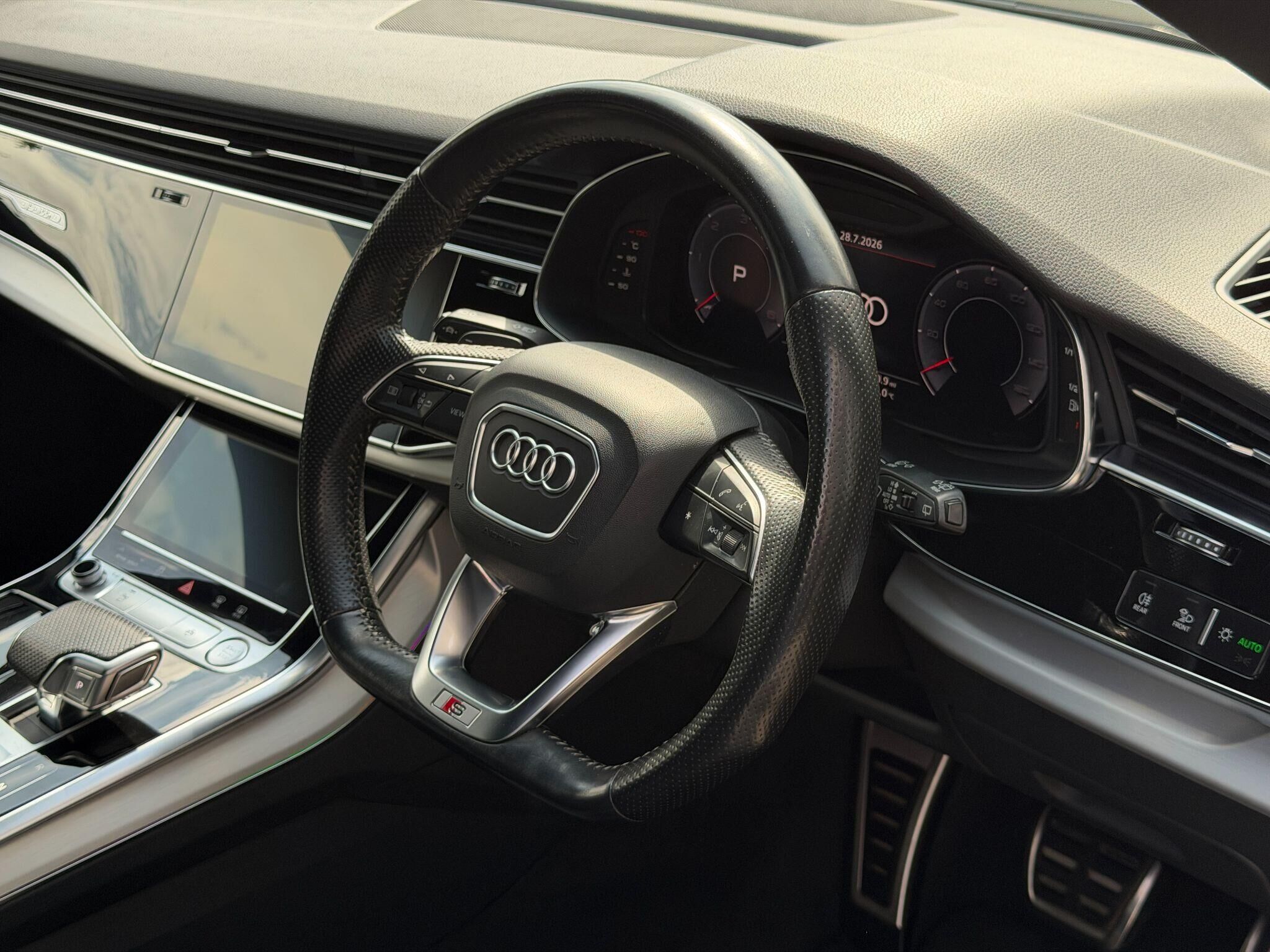Audi Q8 Q8 Gallery Image
