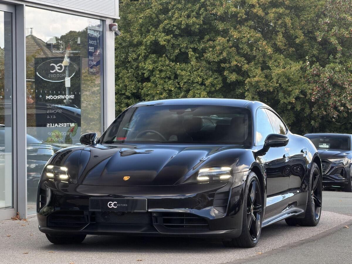 Porsche Taycan Porsche Taycan