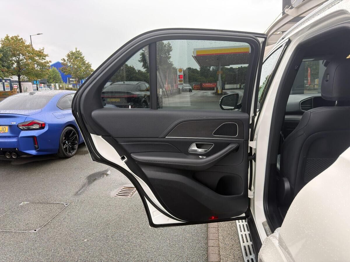 Mercedes-Benz GLE GLE Gallery Image