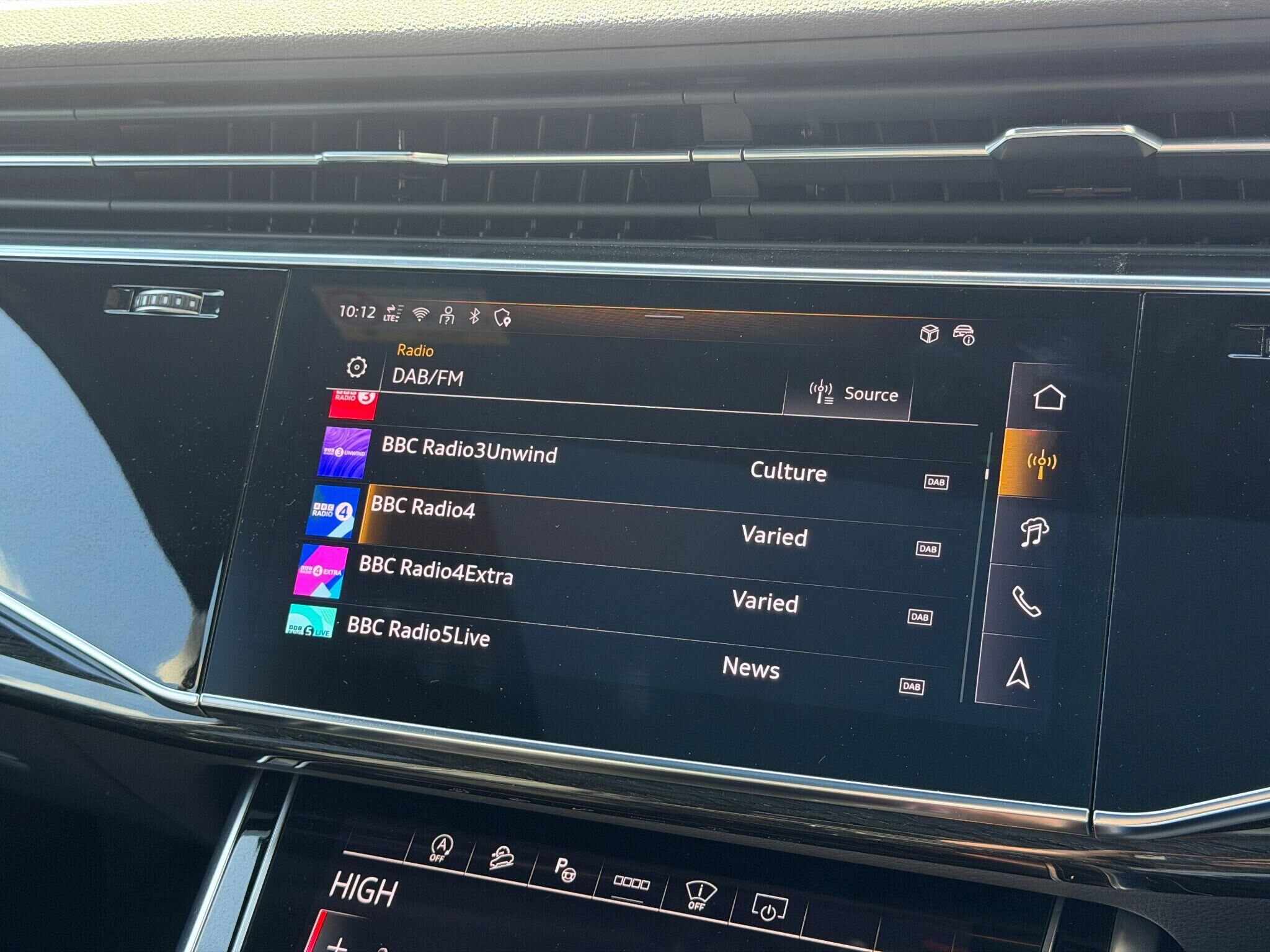Audi SQ7 SQ7 Gallery Image