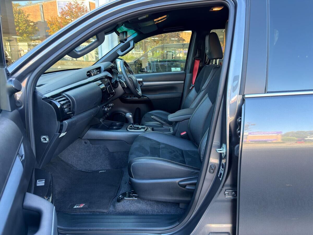 Toyota Hilux Hilux Gallery Image