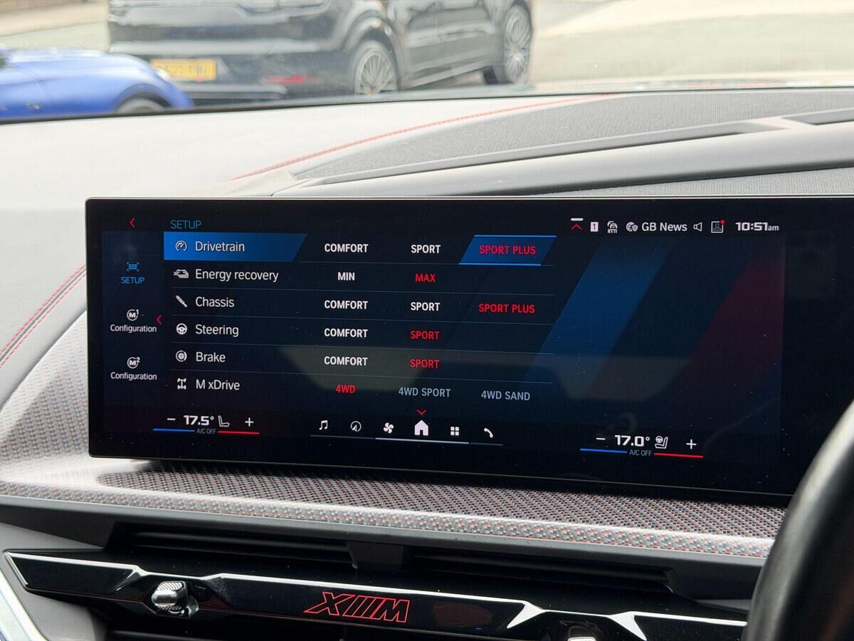 BMW XM XM Gallery Image