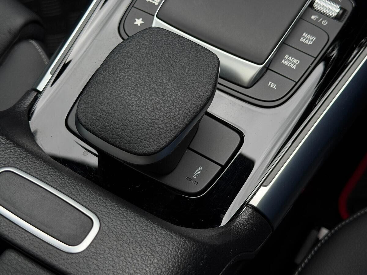 Mercedes-Benz GLA GLA Gallery Image