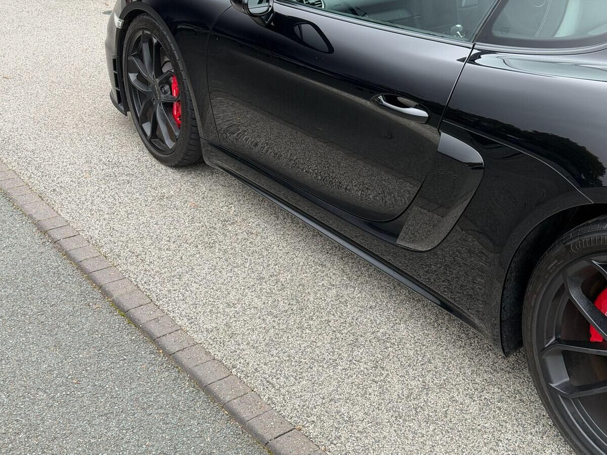 Porsche 718 Cayman 718 Cayman Gallery Image