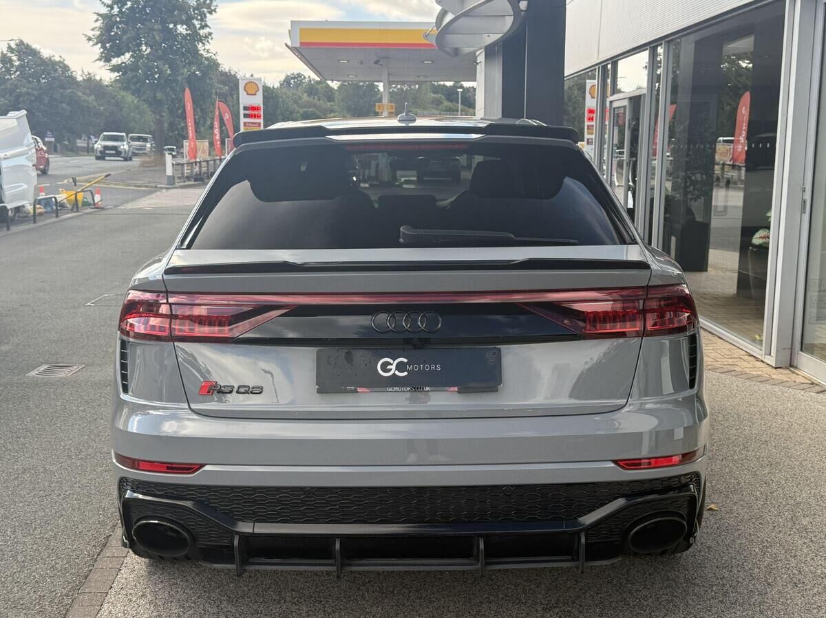 Audi RSQ8 RSQ8 Gallery Image