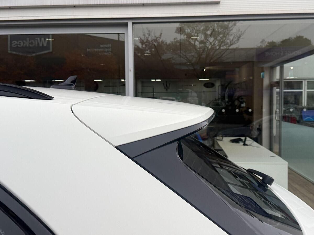 Bentley Bentayga Bentayga Gallery Image