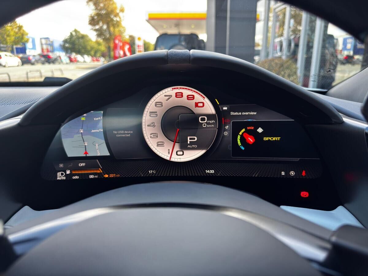 Ferrari Roma Roma Gallery Image