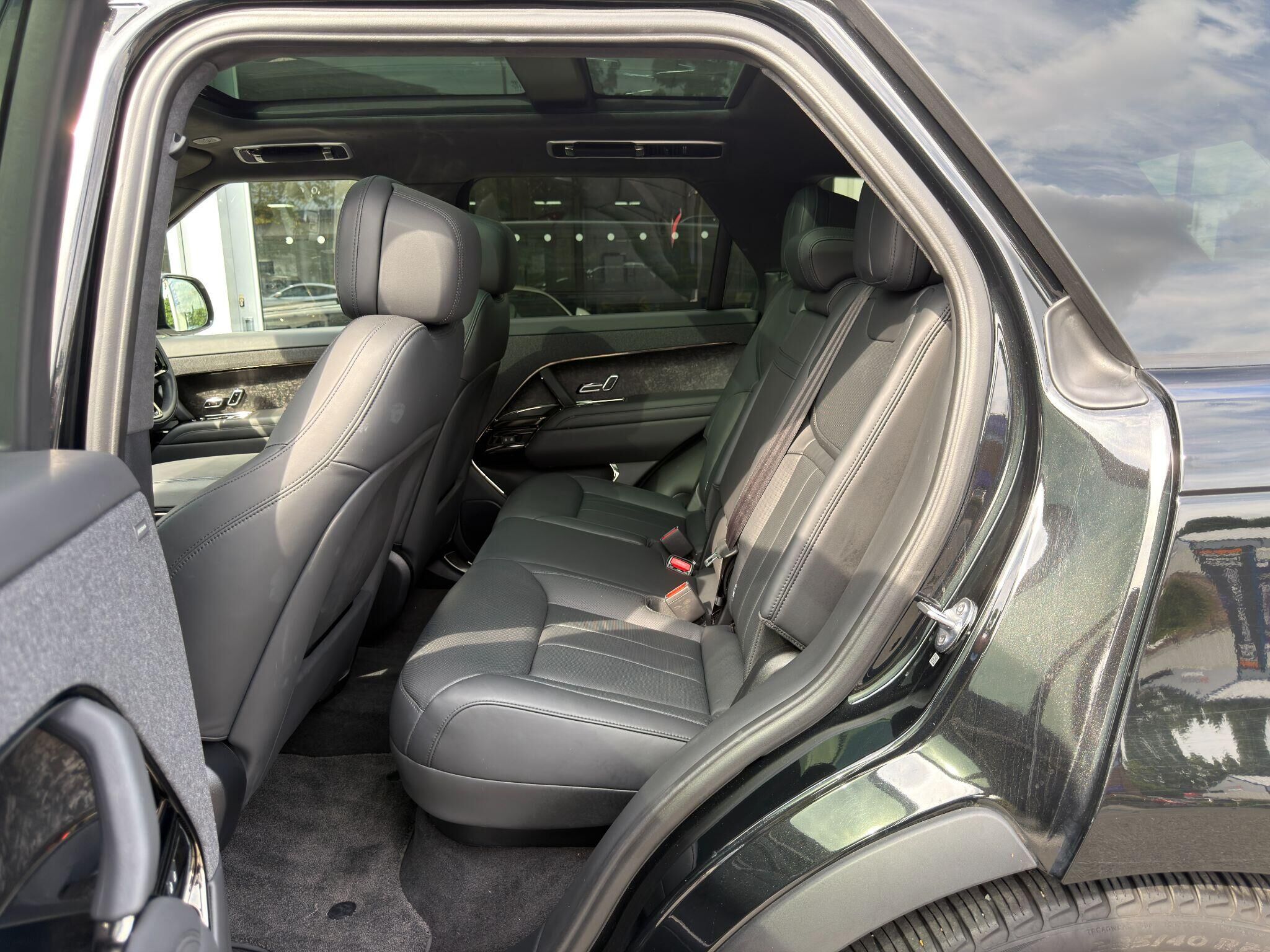 Land Rover Range Rover Sport Range Rover Sport Gallery Image