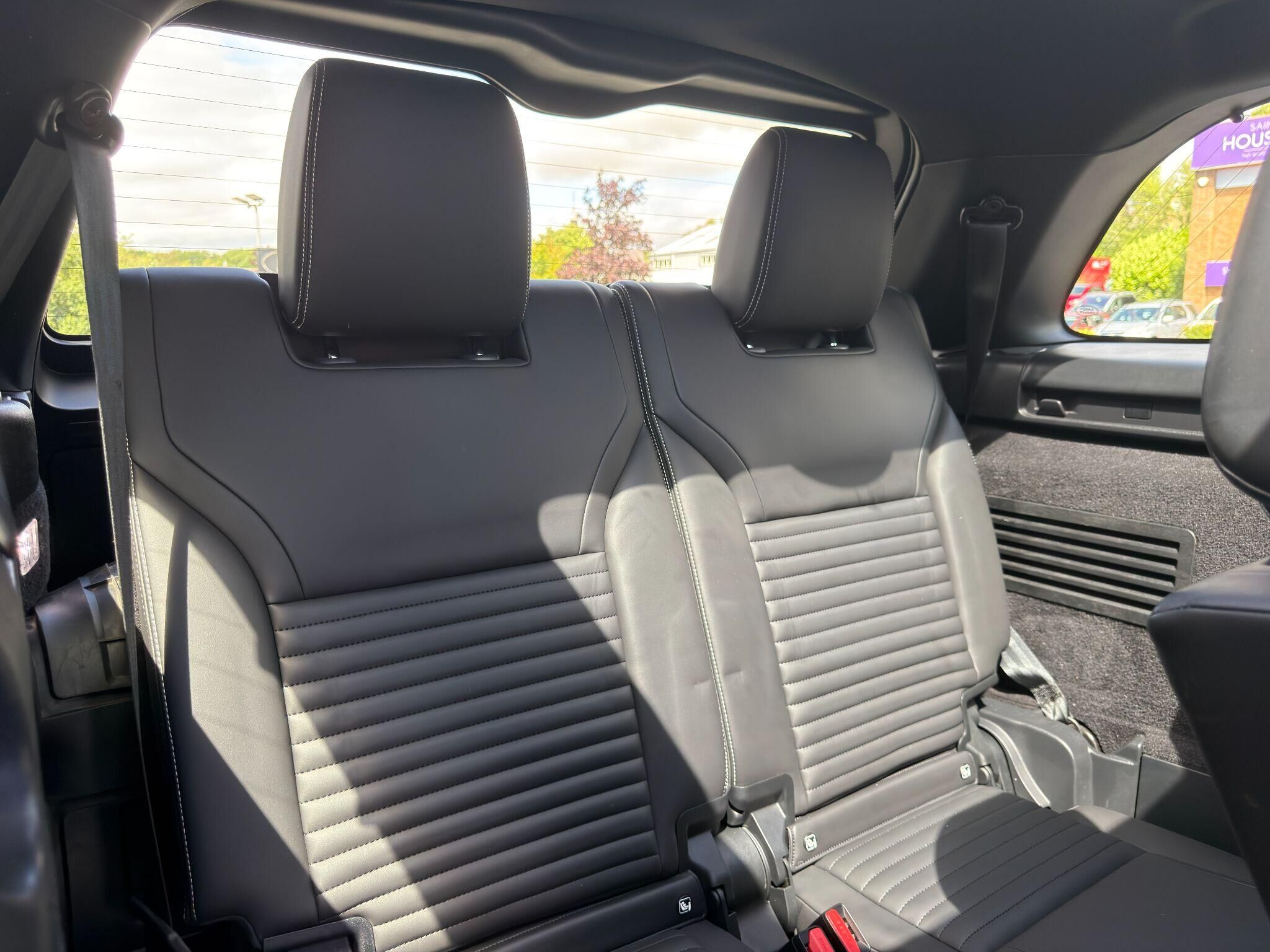 Land Rover Discovery Discovery Gallery Image