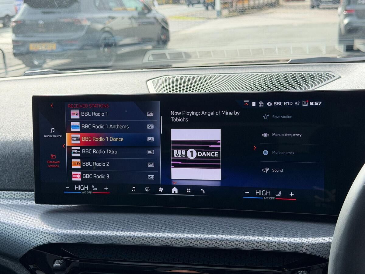BMW i4 i4 Gallery Image
