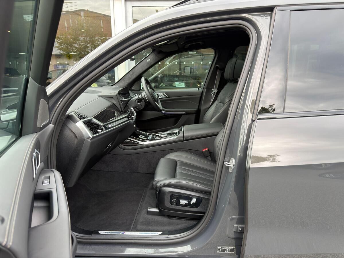 BMW X7 X7 Gallery Image