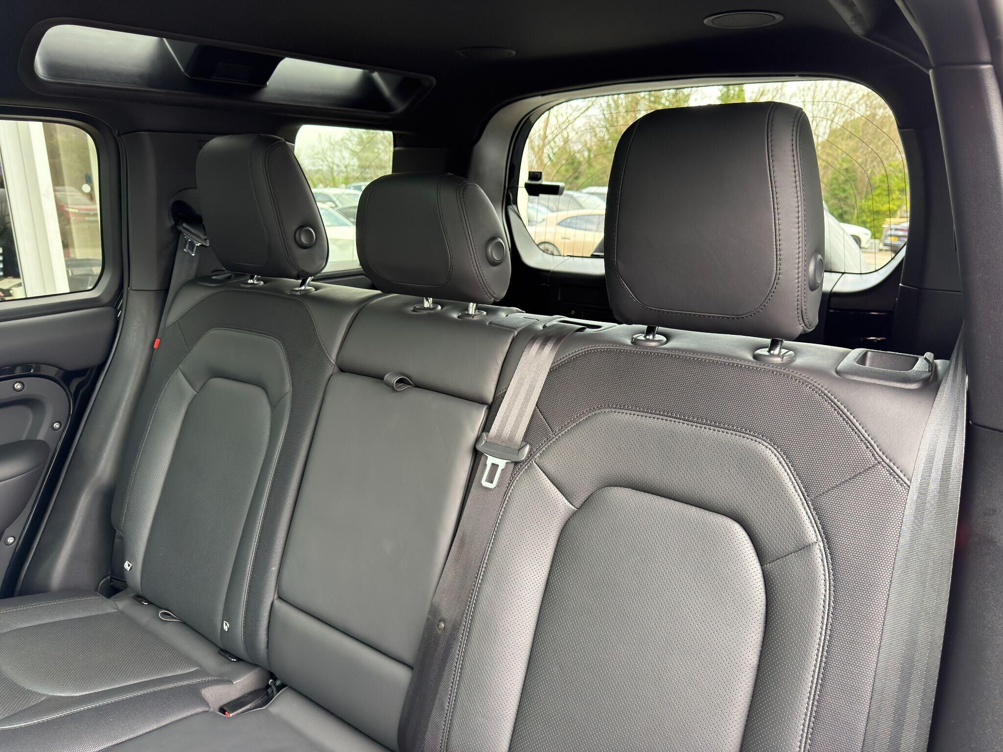 Land Rover Defender 110 Defender 110 Gallery Image