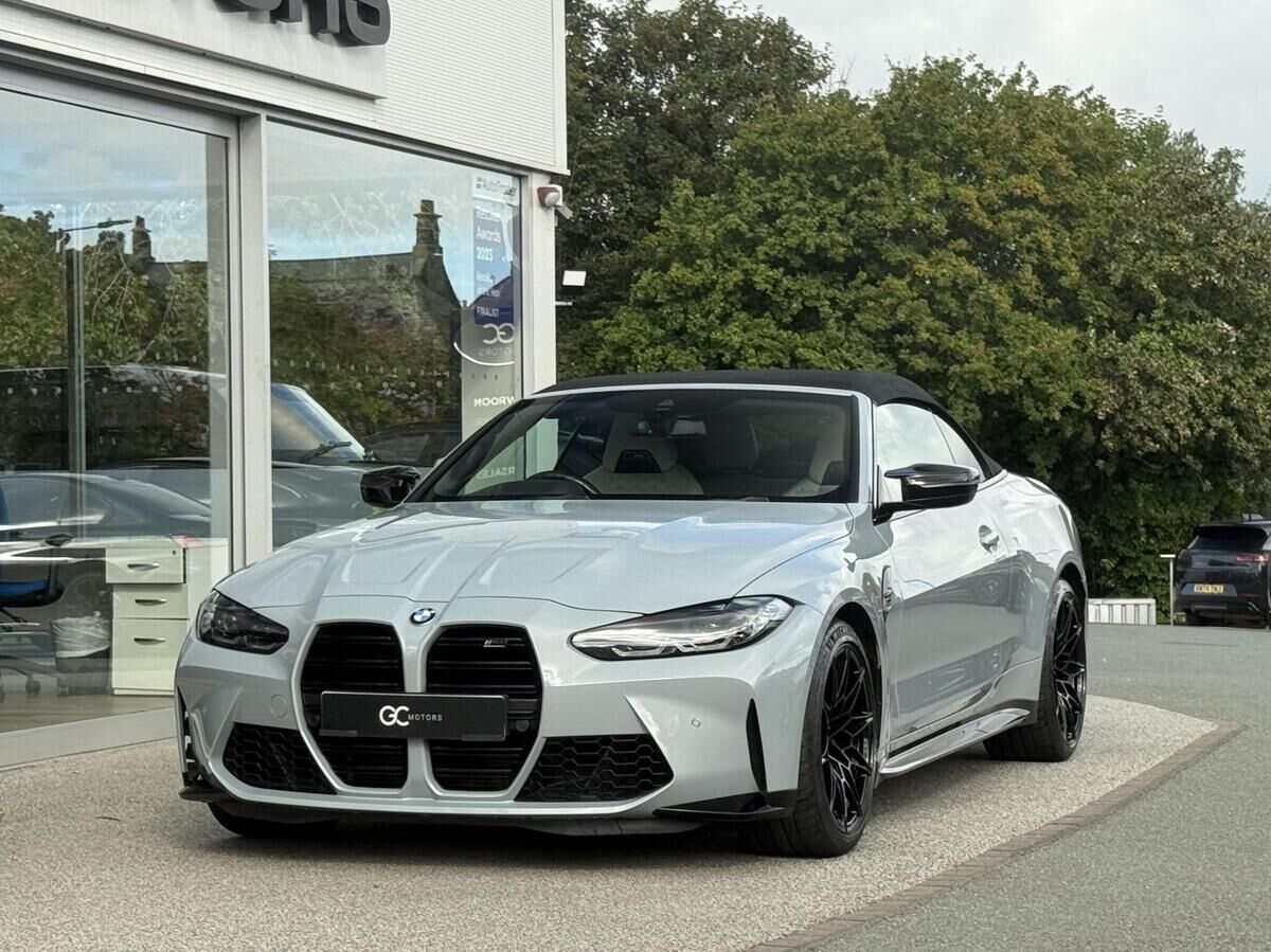 BMW M4 M4 Gallery Image