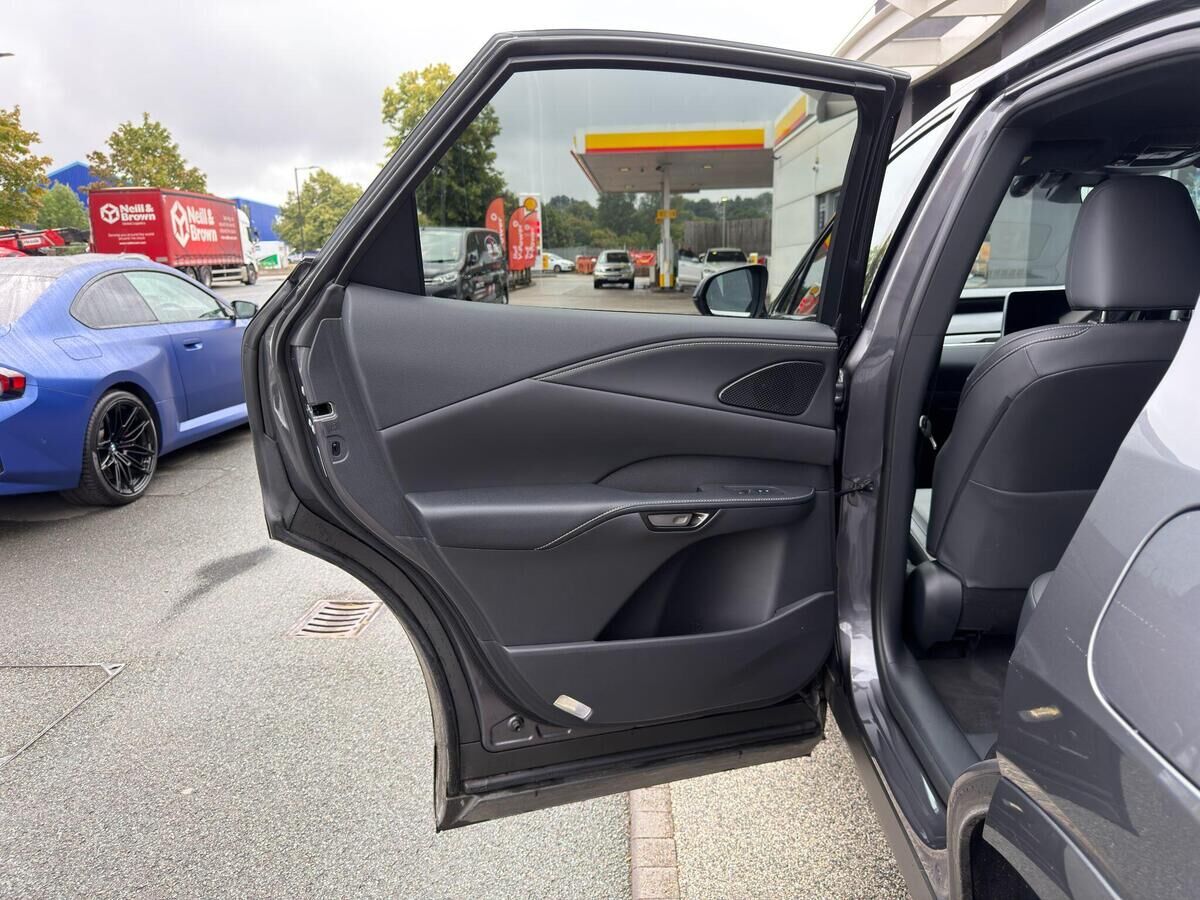 Lexus RX RX Gallery Image