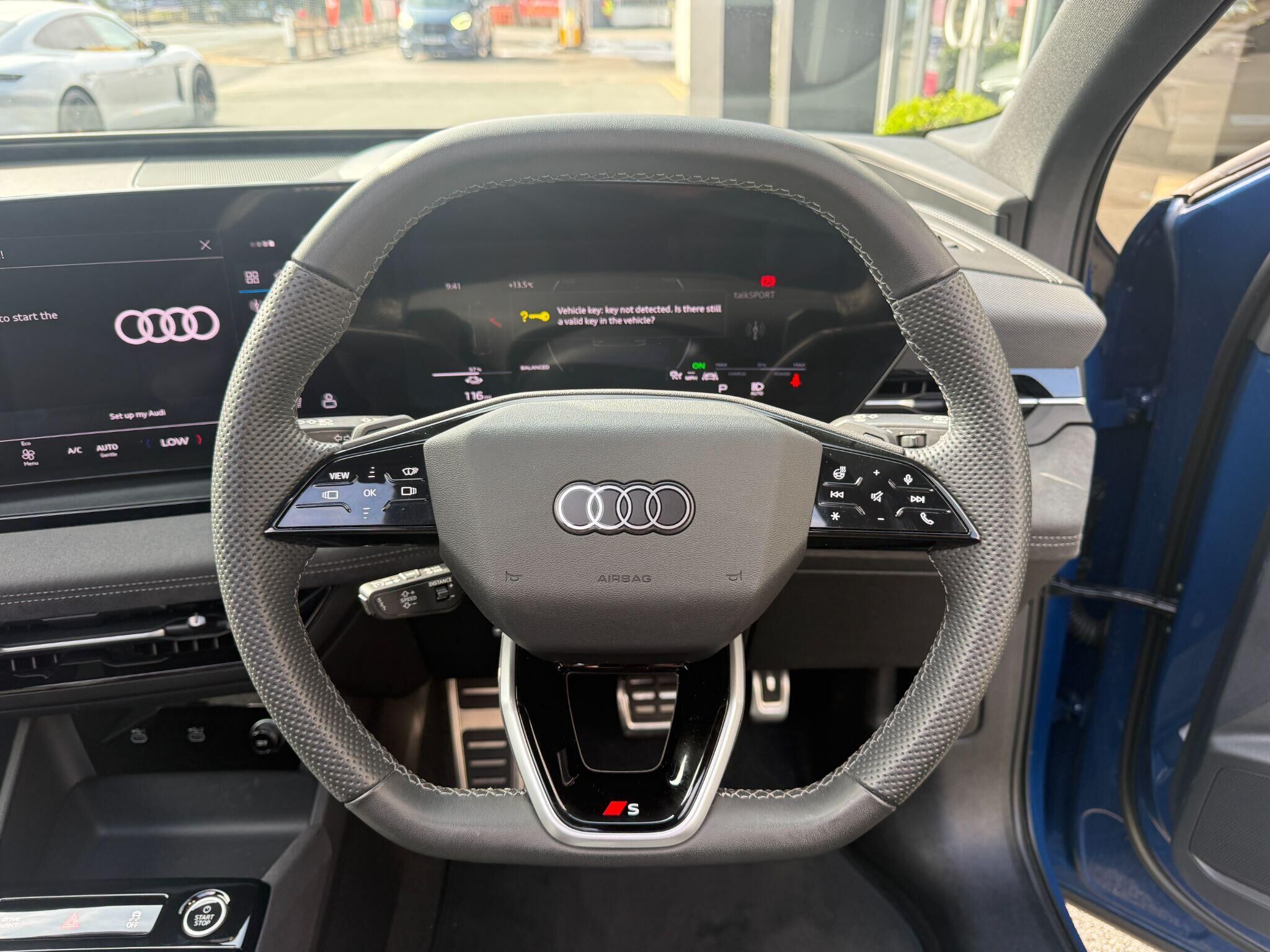 Audi Q6 e-tron Q6 e-tron Gallery Image