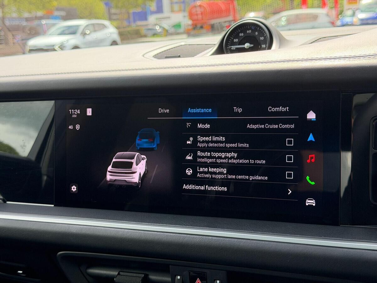 Porsche Cayenne Cayenne Gallery Image