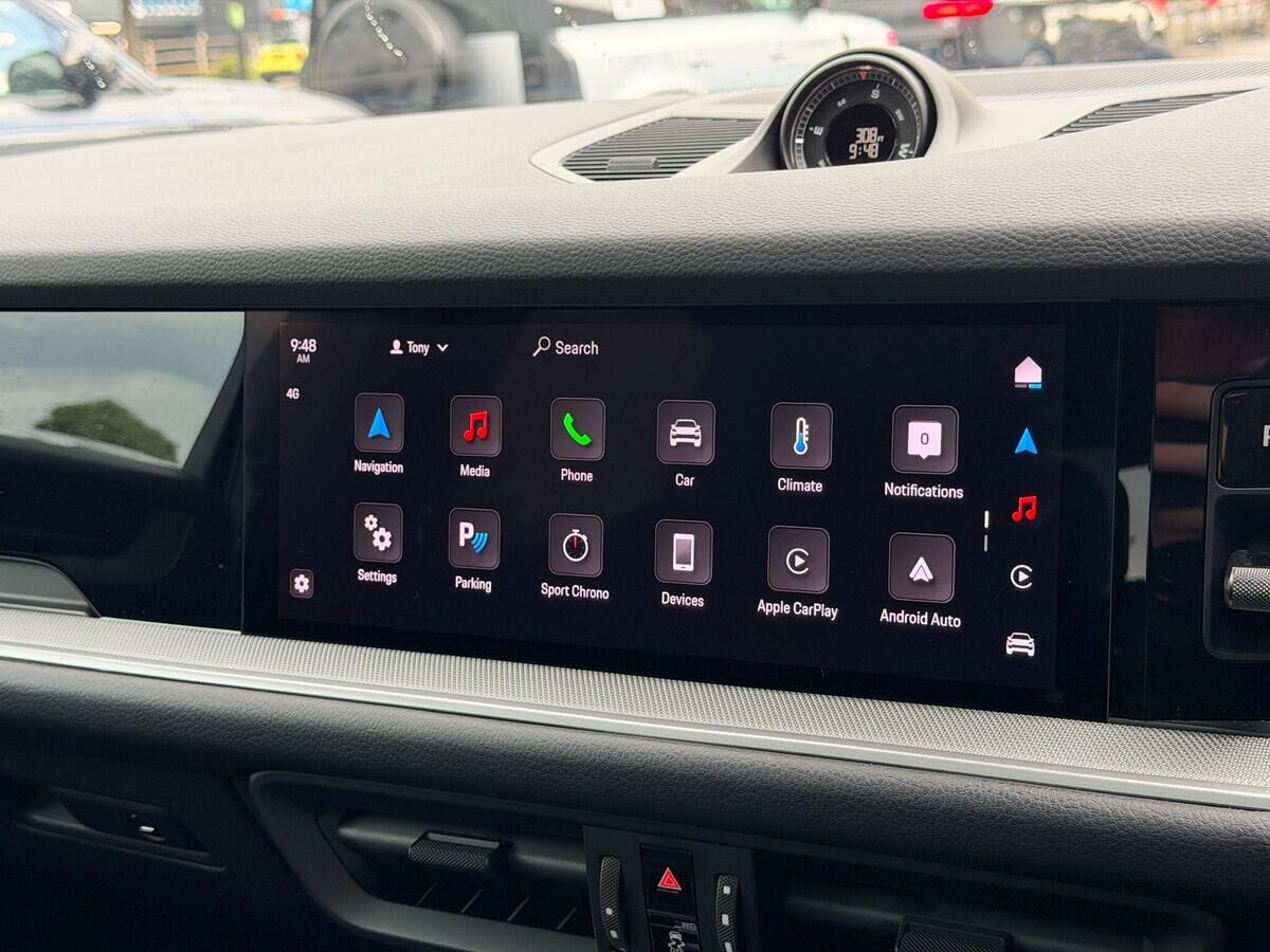 Porsche Cayenne Cayenne Gallery Image