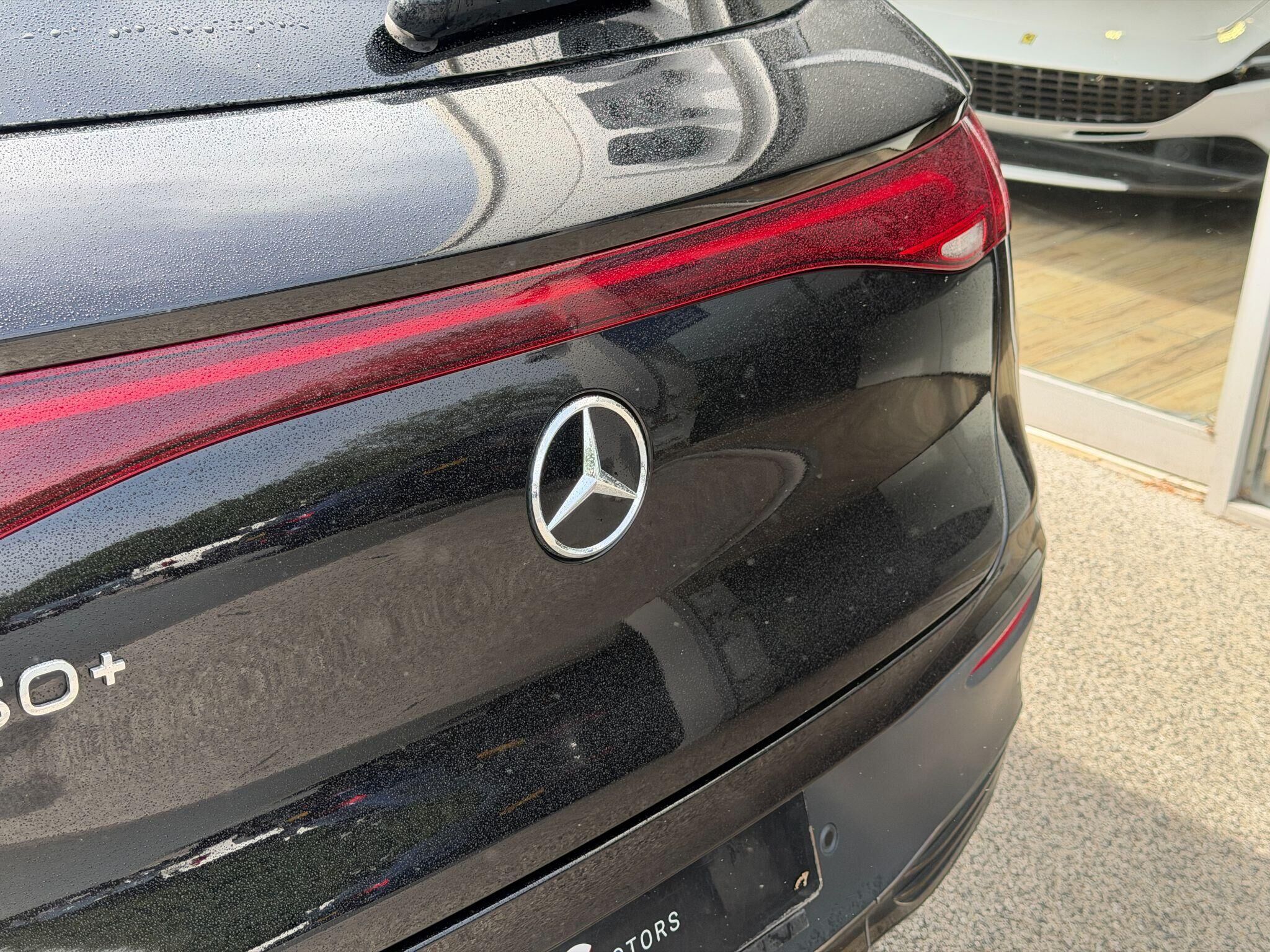 Mercedes-Benz EQE EQE Gallery Image
