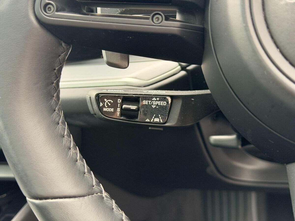 Porsche Cayenne Cayenne Gallery Image