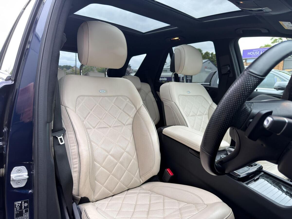 Mercedes-Benz GLE GLE Gallery Image